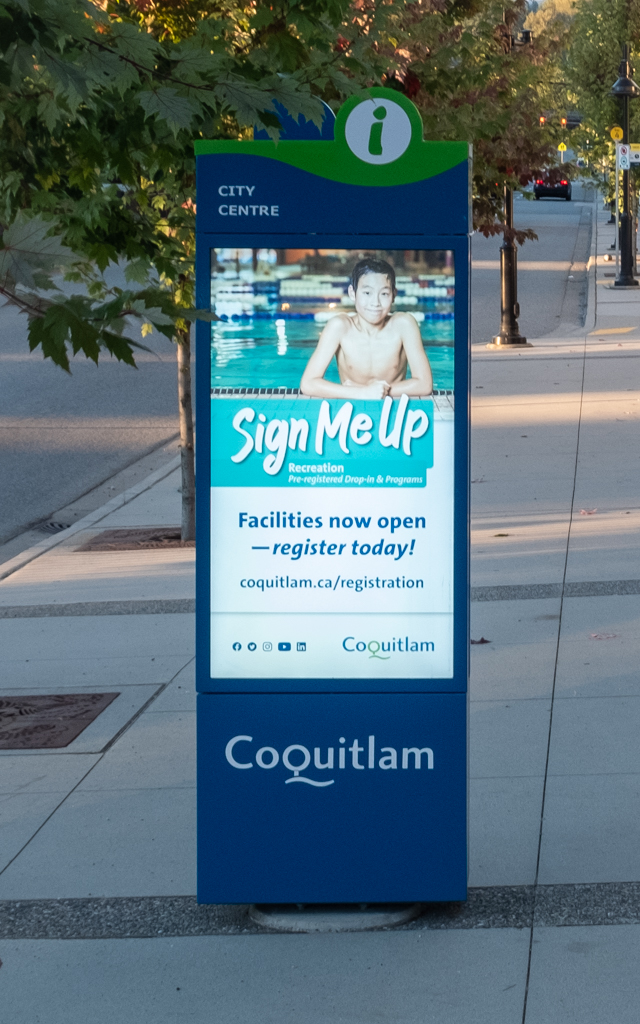 Freestanding Wayfinding Kiosk With Surround
